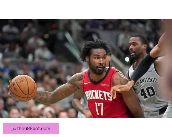 伊森重返首发贡献17分8助攻 困境中队友支持成为最大依靠