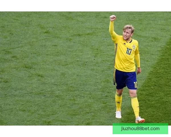 谢伊谈绝杀：踢枪手和我们平时踢法相似 这次绝杀确实意义非凡